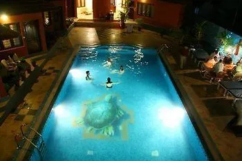Deshadan Cliff&Beach Resort,Varkala